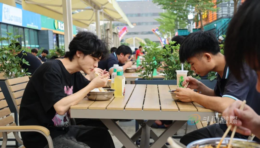 1728529364489951.png 4.png